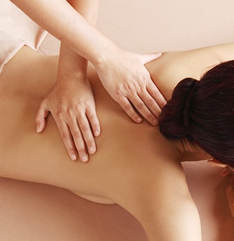 肩甲骨はがし+首肩リンパ+頭コルギ